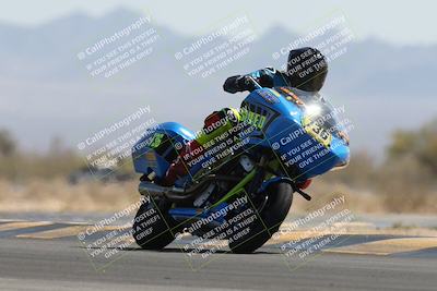 media/Apr-26-2025-BRL Bagger Racing League (Sat) [[9e270f465f]]/3-Super Street Baggers Qualifying/